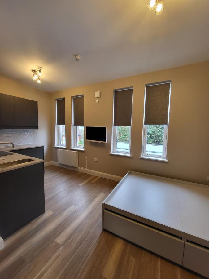 Sands House - Luxury Modern Studios With Secure Parking In Epsom, Surrey Pokoj fotografie