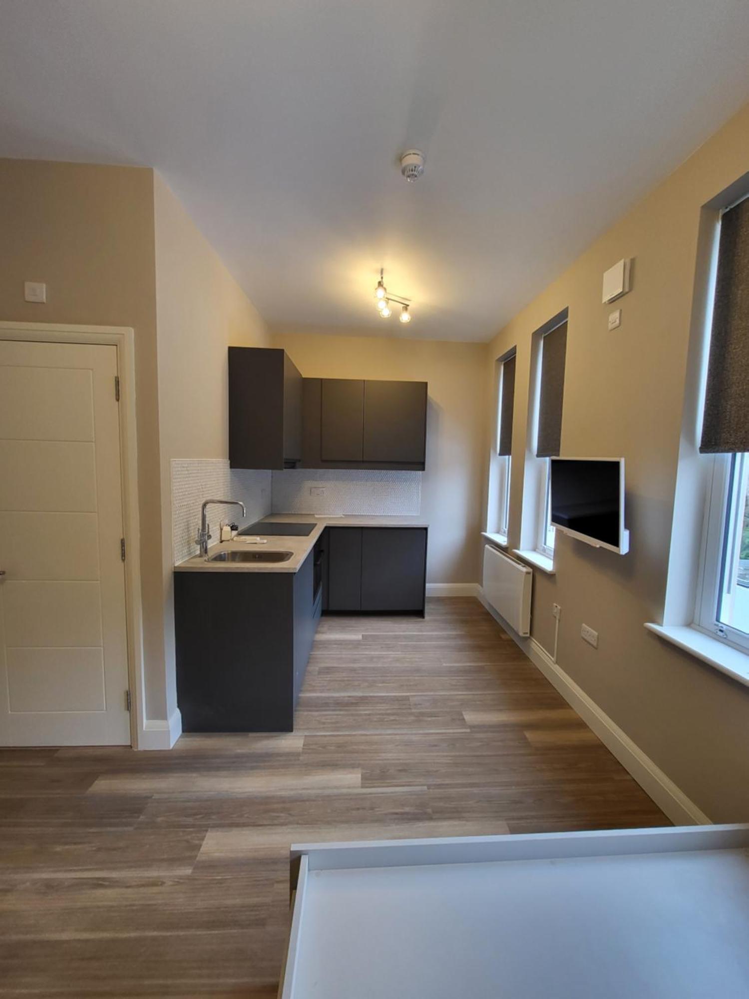 Sands House - Luxury Modern Studios With Secure Parking In Epsom, Surrey Pokoj fotografie
