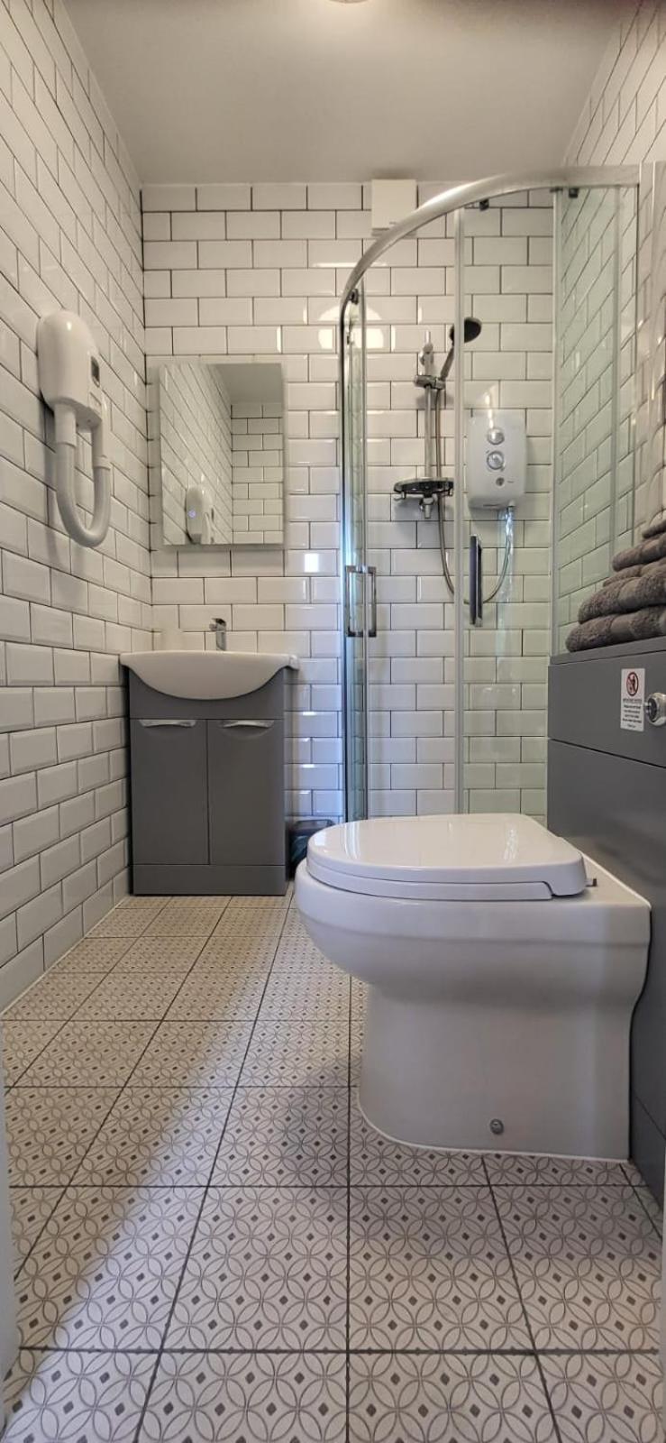 Sands House - Luxury Modern Studios With Secure Parking In Epsom, Surrey Pokoj fotografie